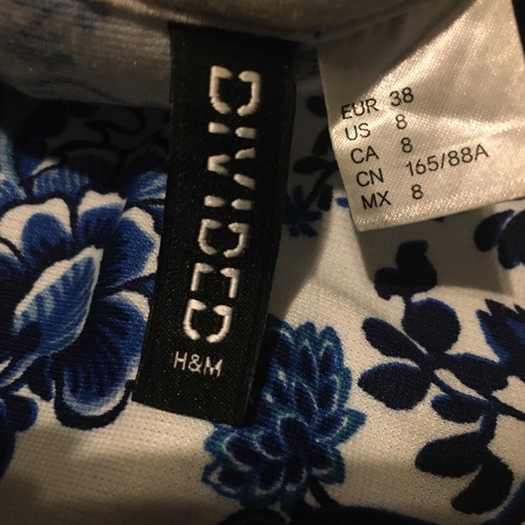 H&M Divided Fit and Flare Floral Toile Dress Size8 - Picture 5 of 5